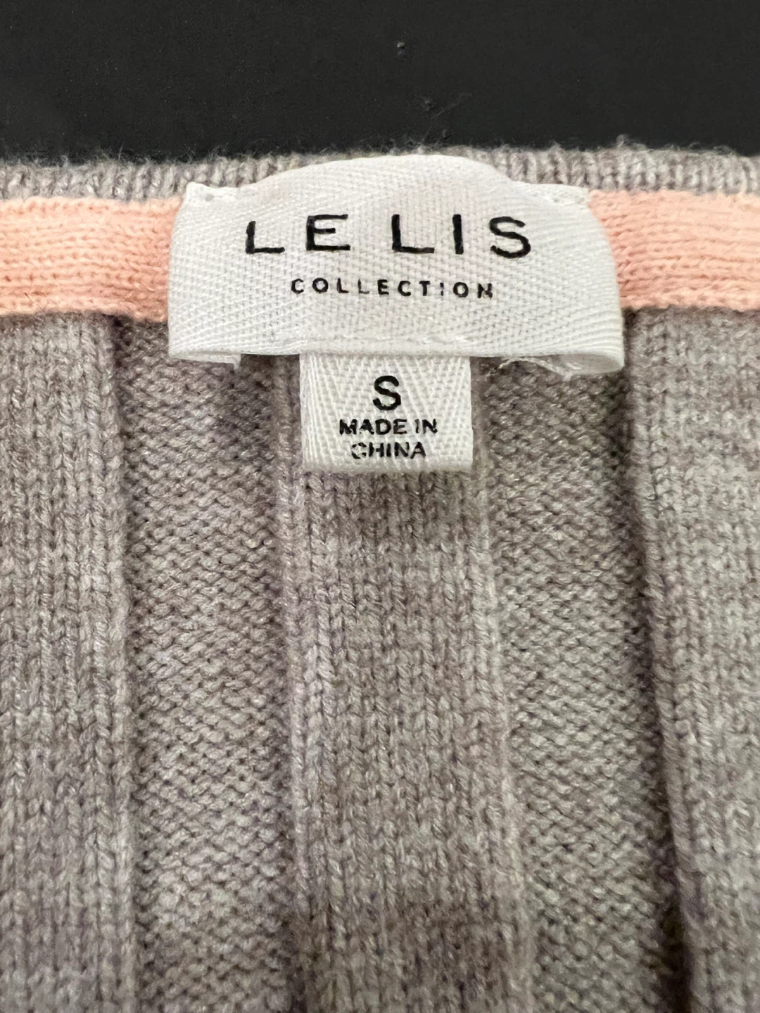 Le Lis Collection Ribbed Long Sleeve Sweater - photo 3
