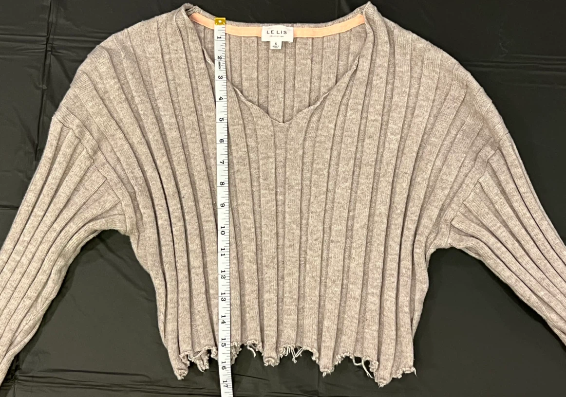 Le Lis Collection Ribbed Long Sleeve Sweater - photo 4