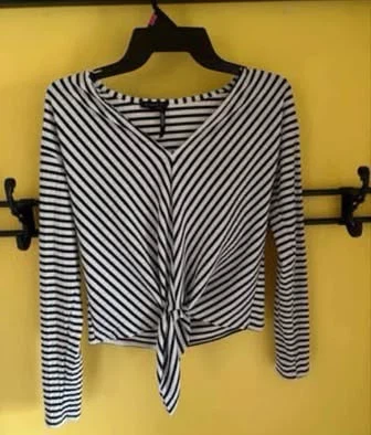 Women’s clothes (All new) (All small)($2 each) - photo 2