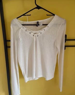 Women’s clothes (All new) (All small)($2 each) - photo 3
