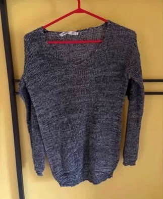 Women’s clothes (All new) (All small)($2 each) - photo 4