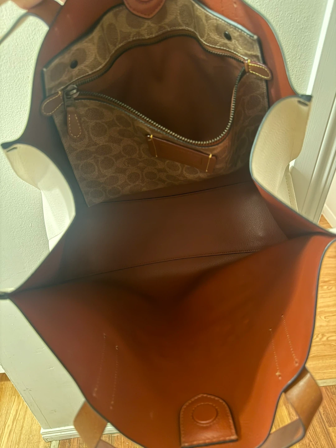 Coach New York Tote Bag (Relay) - photo 3