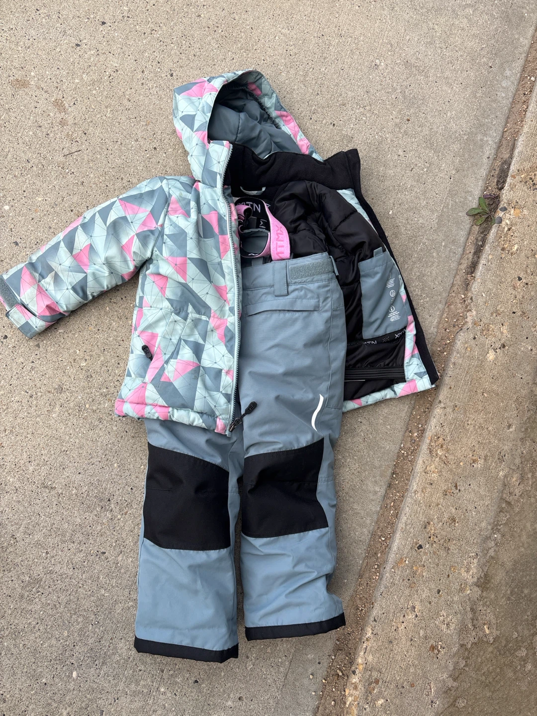 XTMX Kids Winter Snow Suit