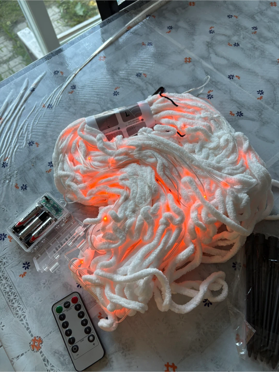 Halloween Spider Web Lights – 250 LED with Remote
