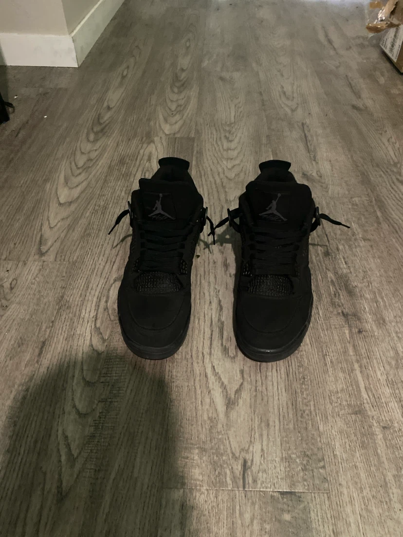 Air Jordan 4 Black Cat