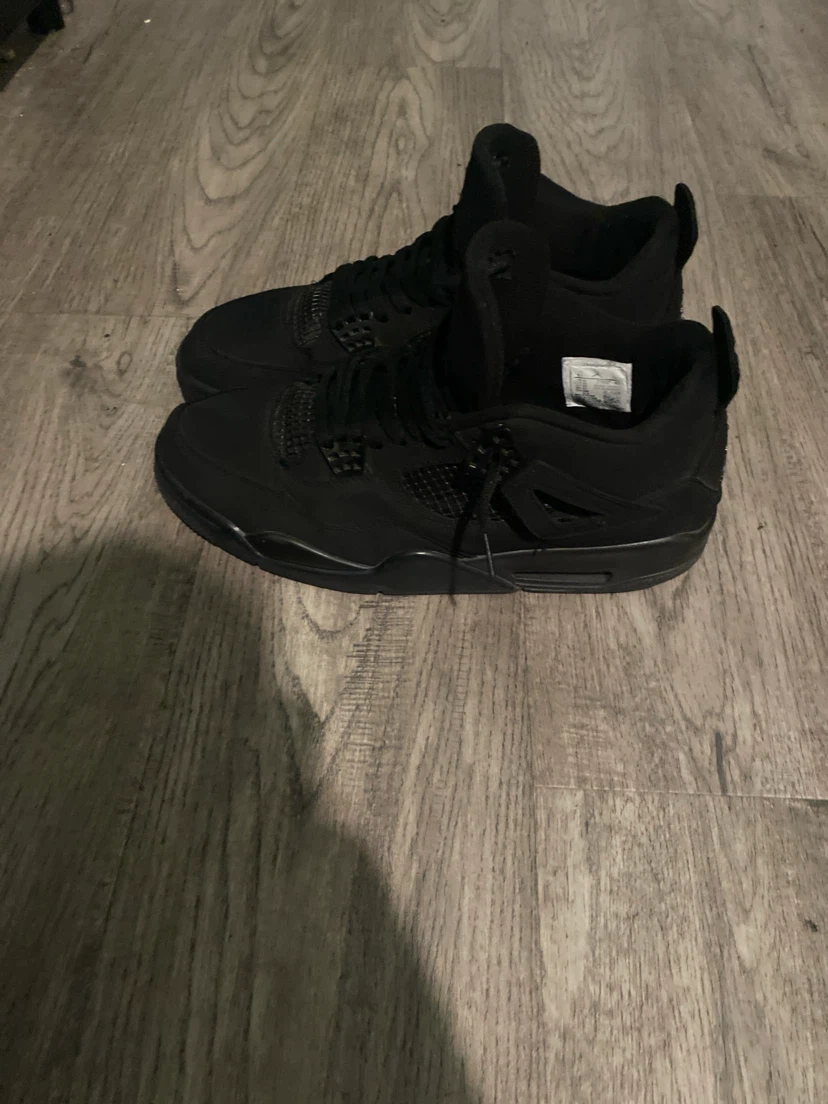 Air Jordan 4 Black Cat - photo 2