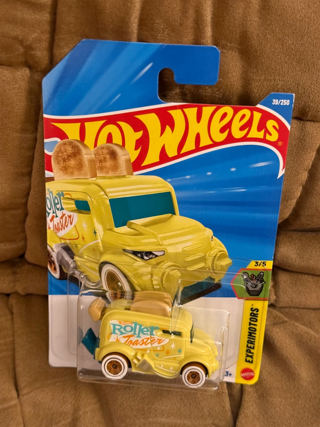 Hot Wheels Roller Toaster Die-Cast set - photo 2
