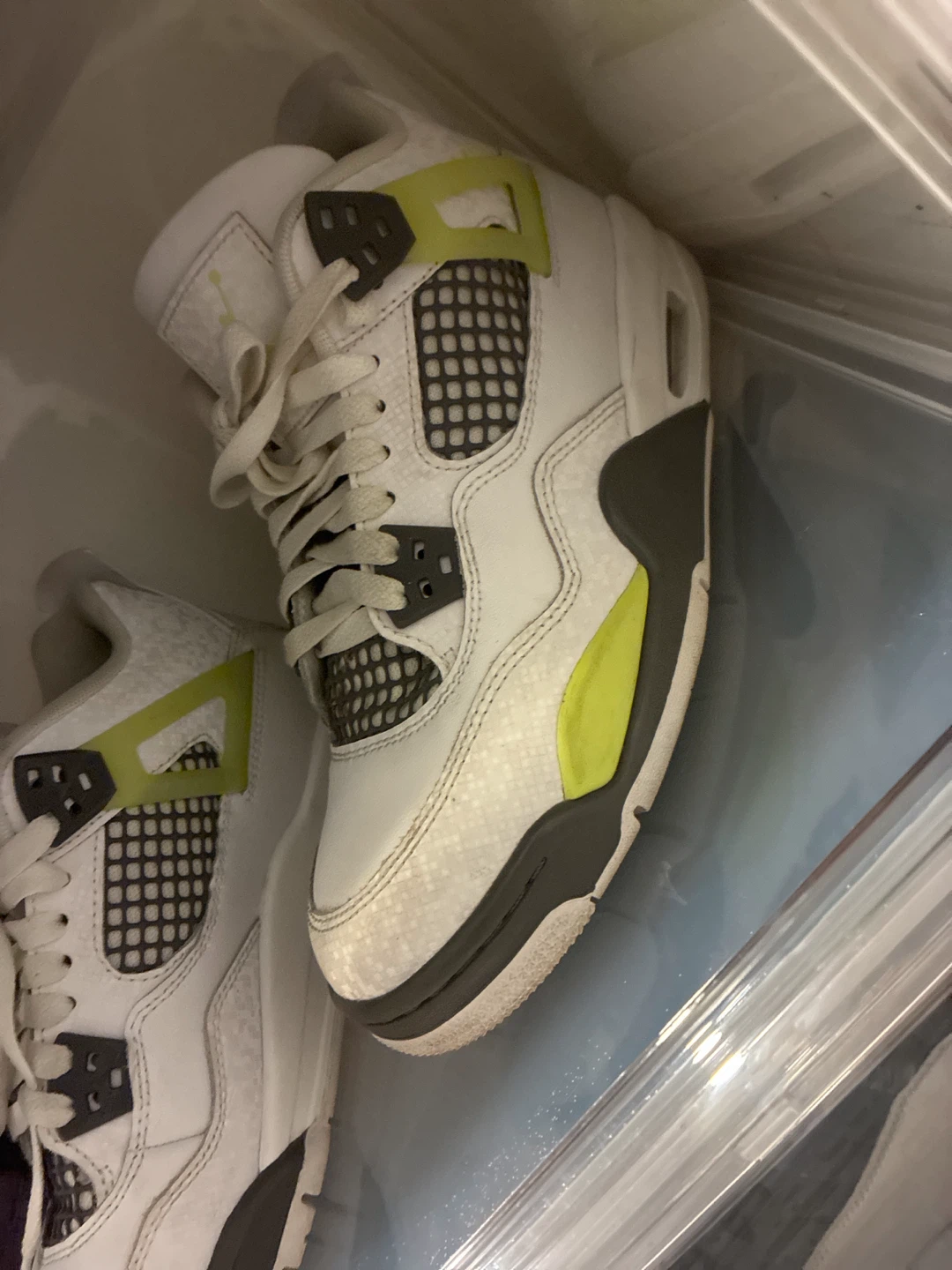 Air Jordan 4 Retro SE Size 5.5Y - photo 3