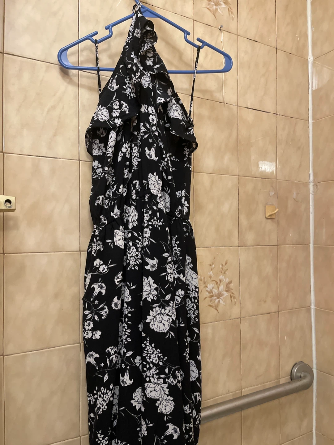 joy joy black and white floral jumpsuit - photo 4