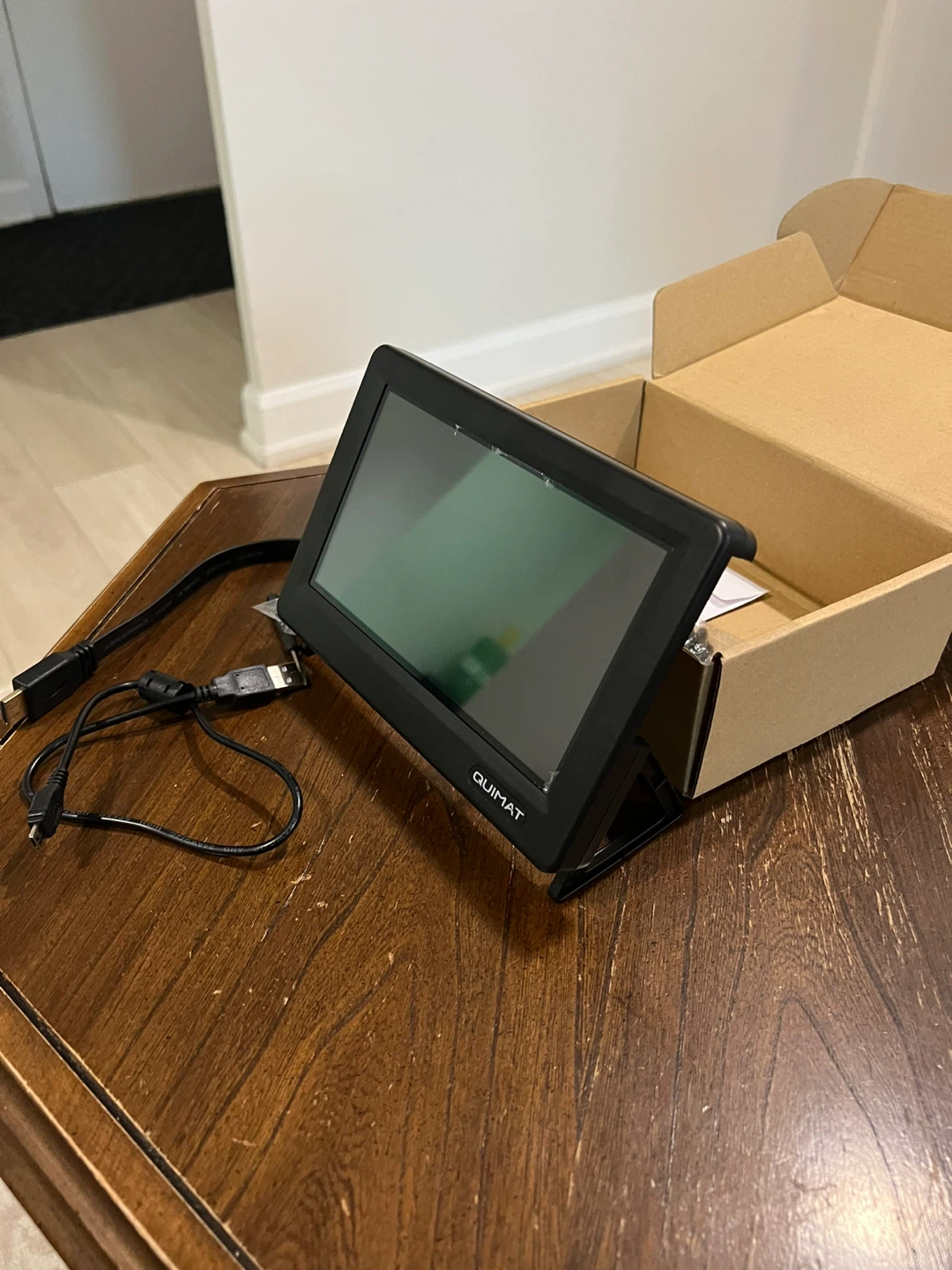 Quimat 7 inch Touch Screen Monitor - photo 2