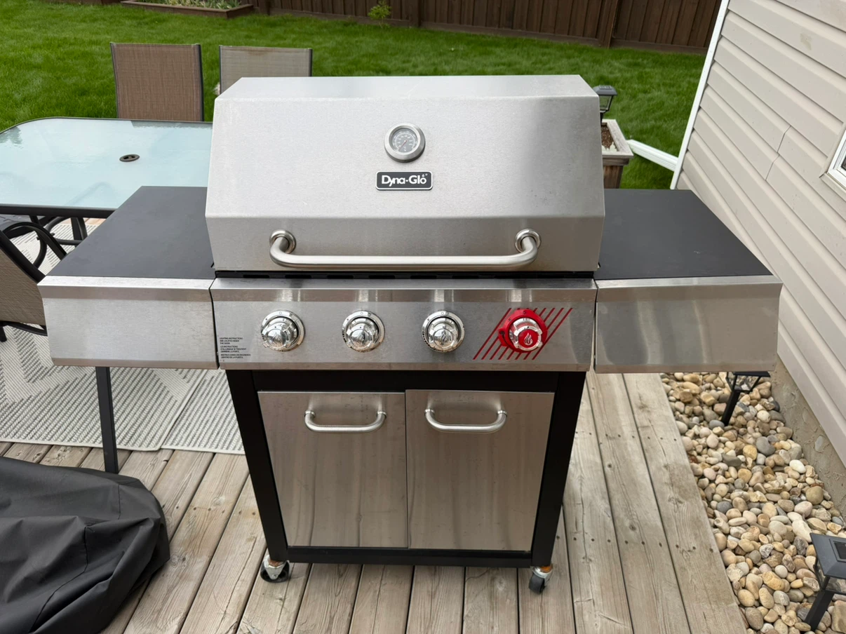 Dyna-Glo 4 Burner Propane Gas Grill BBQ