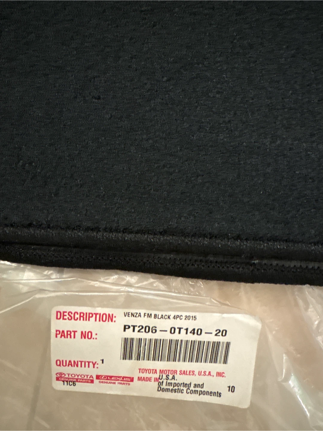 Toyota Venza Genuine Carpet Floor Mats (4pc Set)