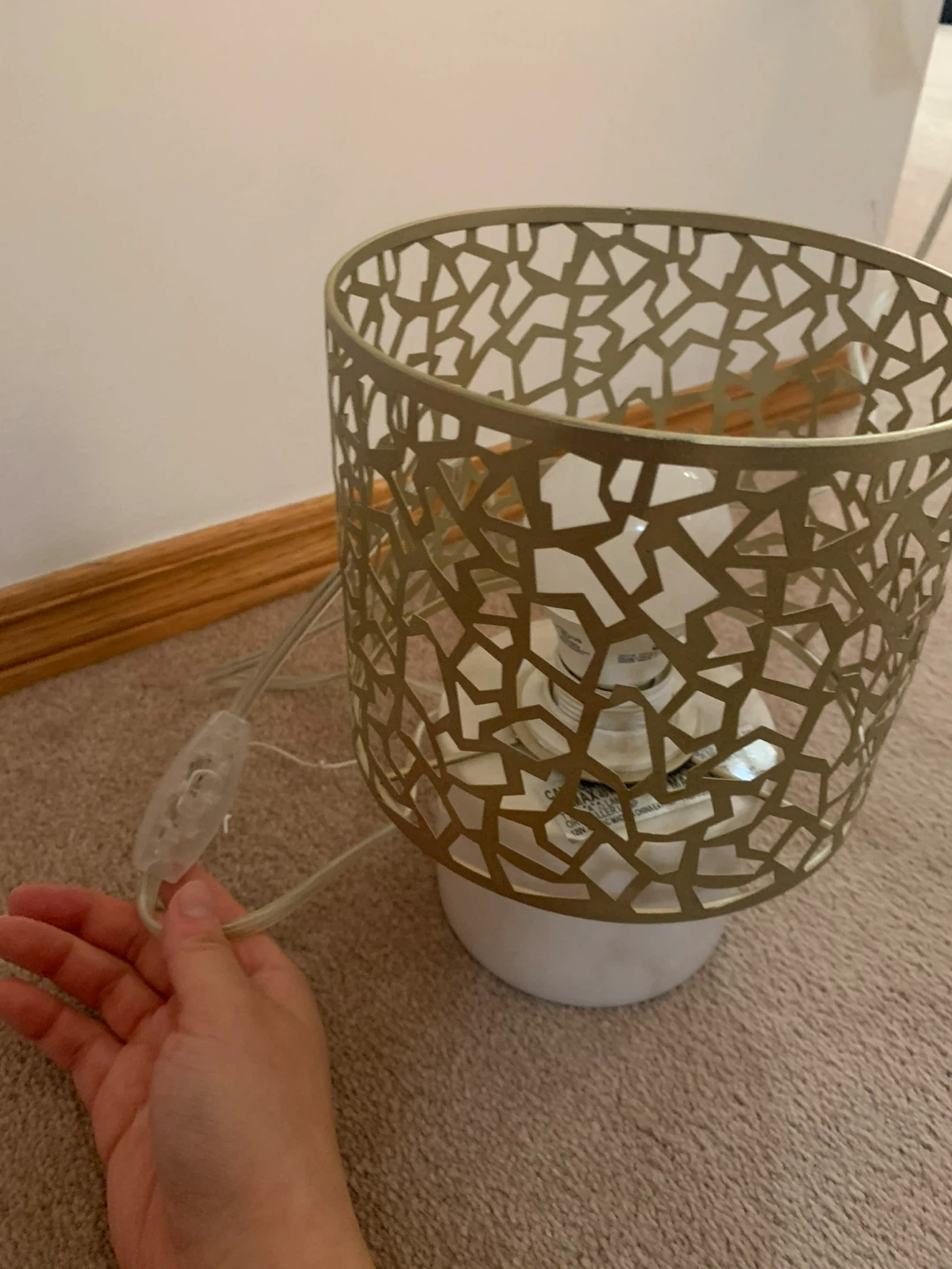 Decorative Metal Cutout Table Lamp - photo 4