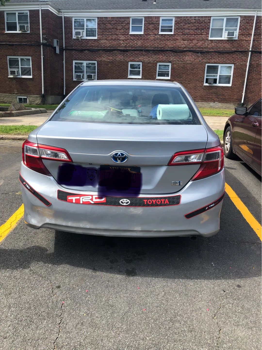 Silver Toyota Camry Hybrid - photo 2