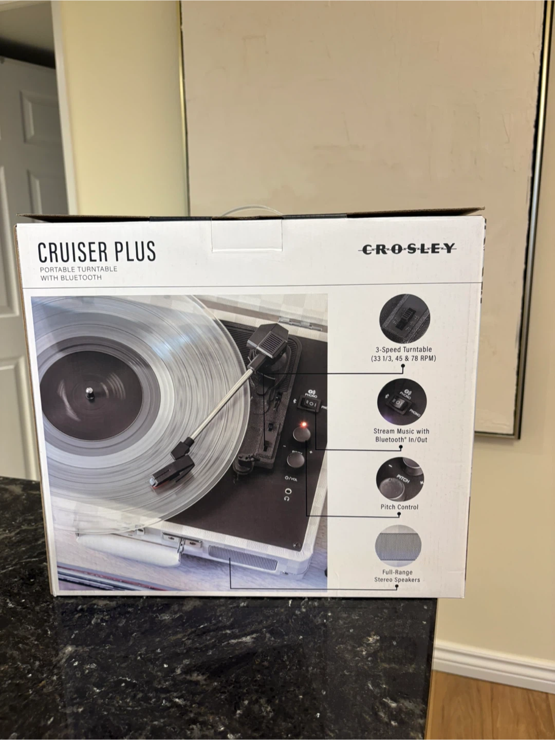 BRAND NEW Crosley Cruiser Plus Bluetooth Record Player - photo 5