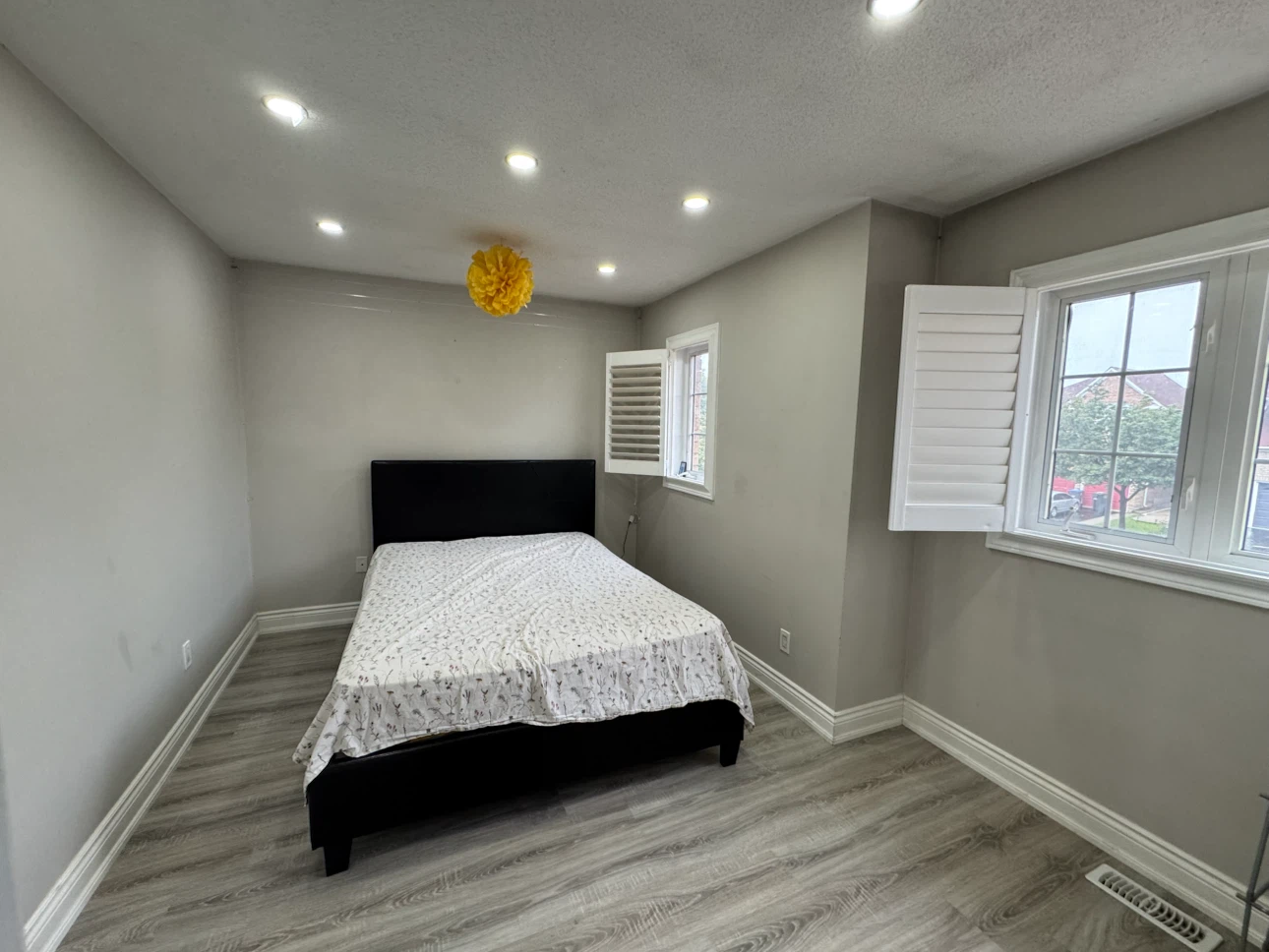 Private room for rent