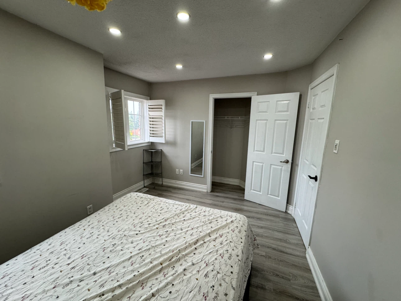 Private room for rent - photo 3