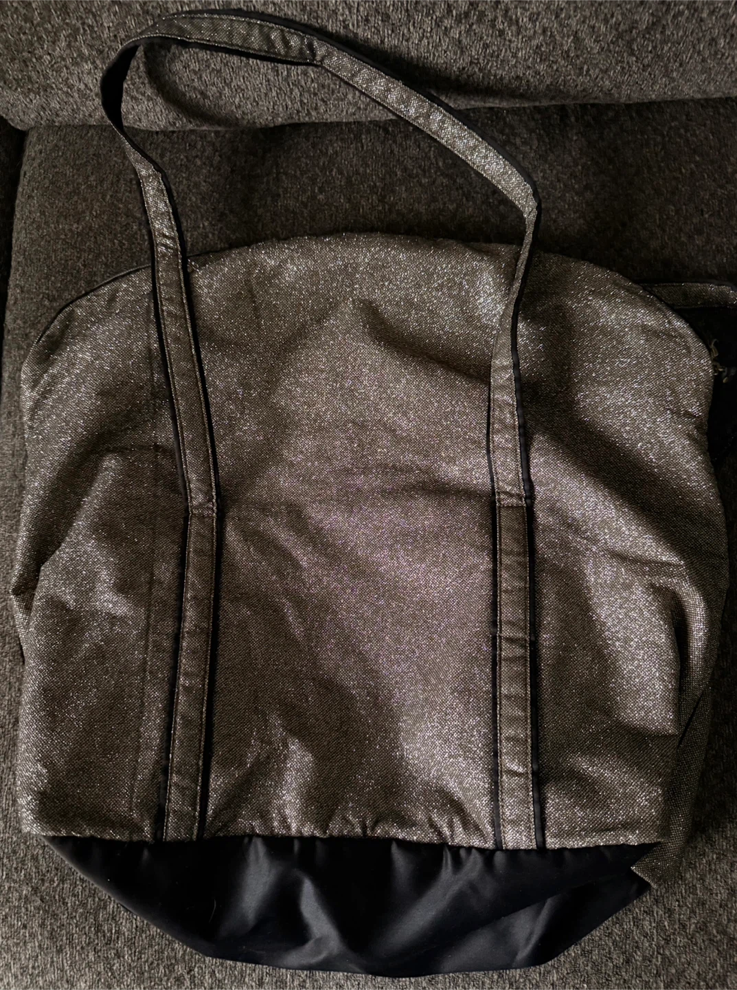 New LARGE XL • Sparkle VICTORIAS SECRET Tote - photo 3