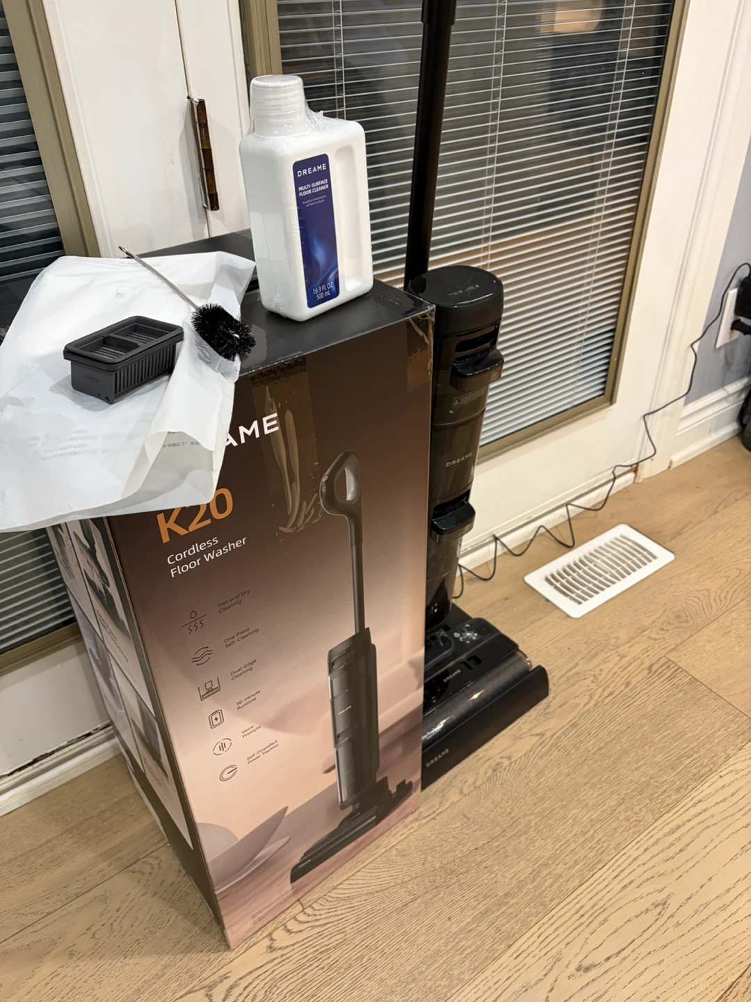 Dreame K20 Cordless Wet Dry Floor Washer - photo 3