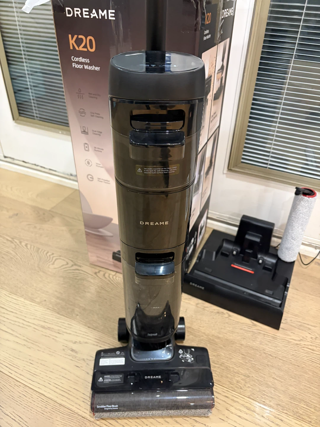 Dreame K20 Cordless Wet Dry Floor Washer - photo 4