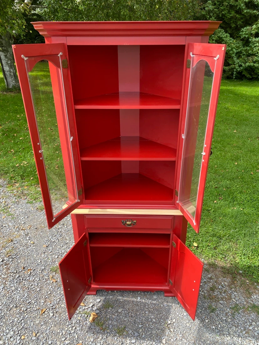 Vintage Canadel Solid Wood Corner Cabinet / Hutch (CAN DELIVER) - photo 5