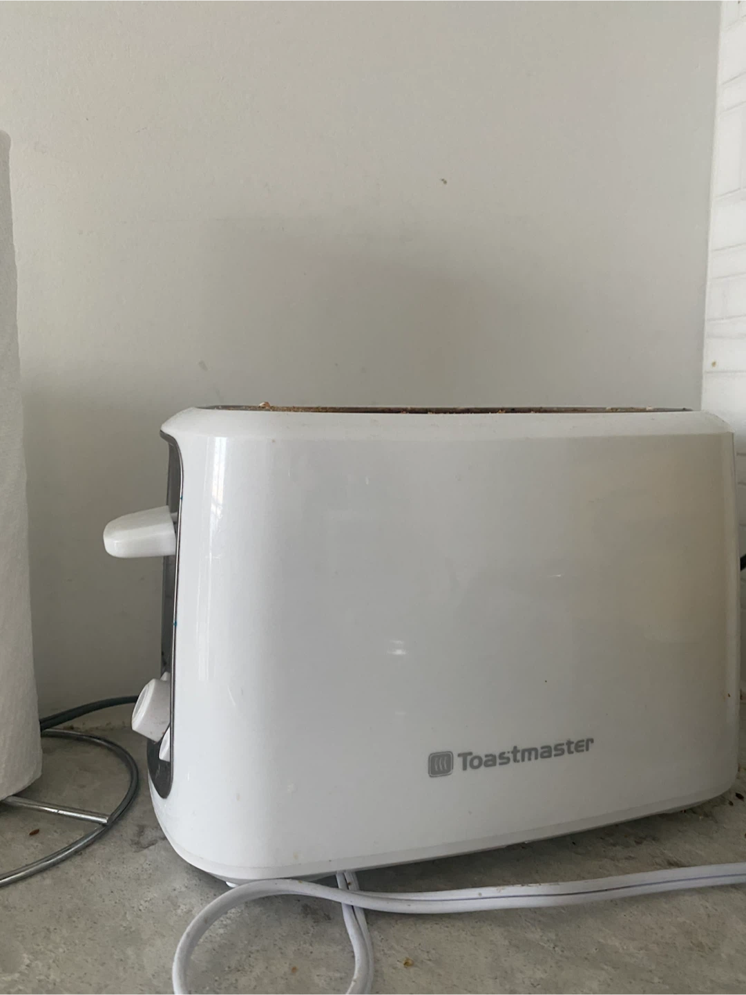 Toastmaster 2-Slice White Toaster - photo 3
