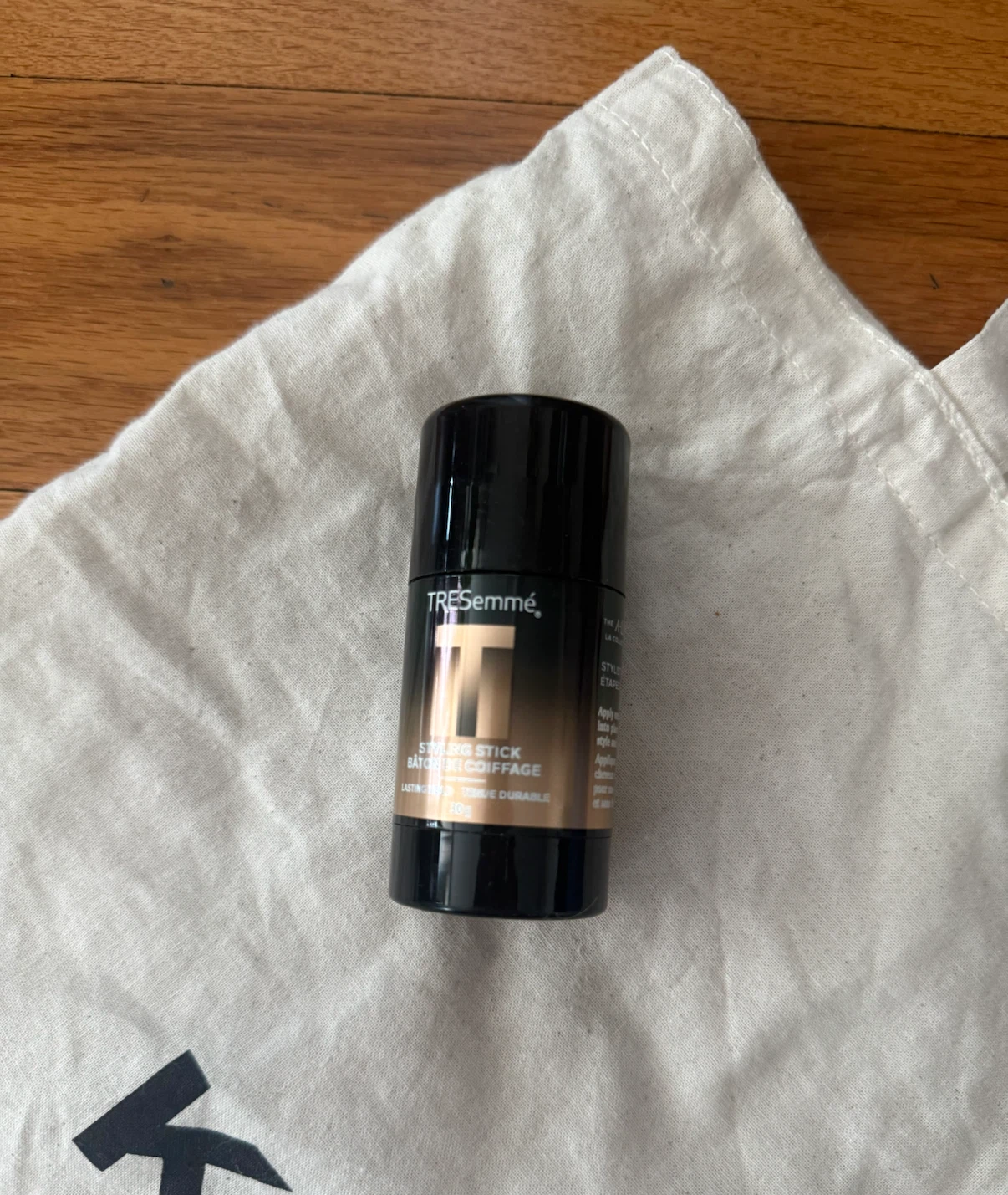 TRESemmé Instant Fix Styling Stick - photo 3