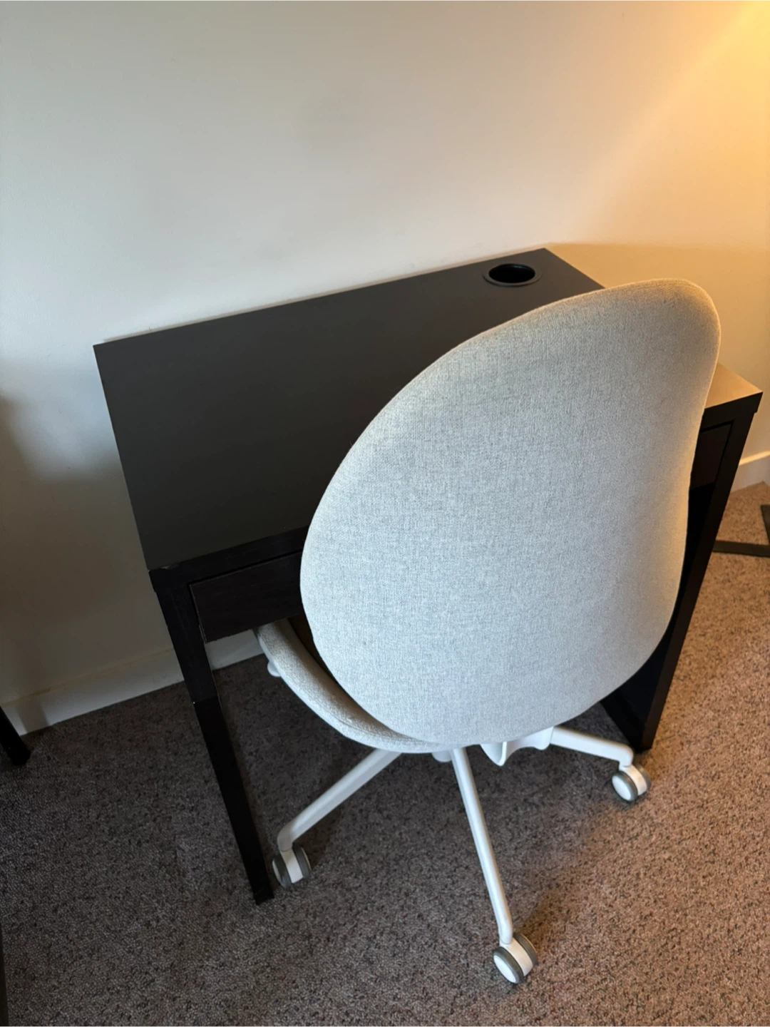 IKEA MICKE Desk and Matching Office Chair