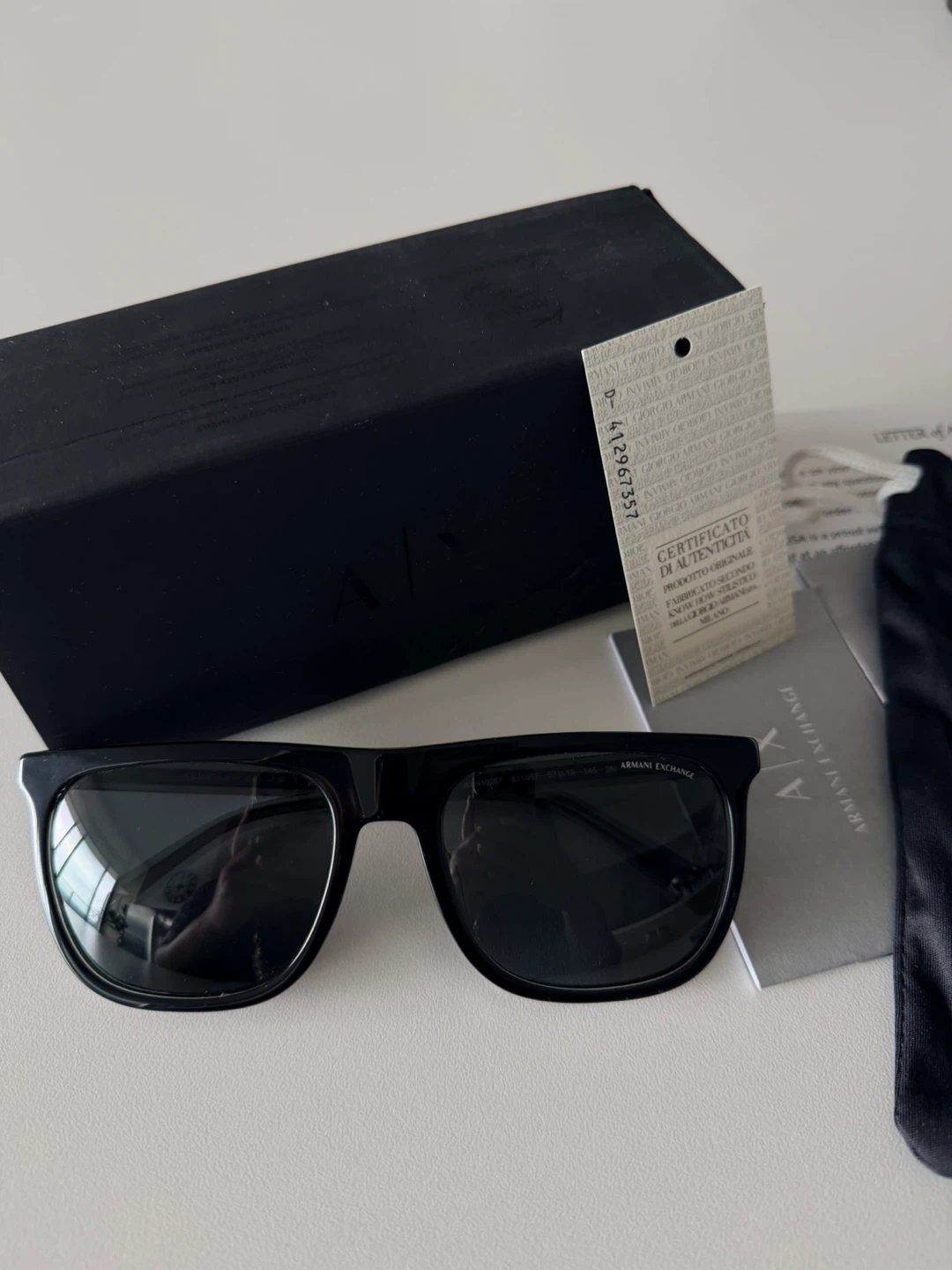 Armani Exchange Sunglasses - photo 2
