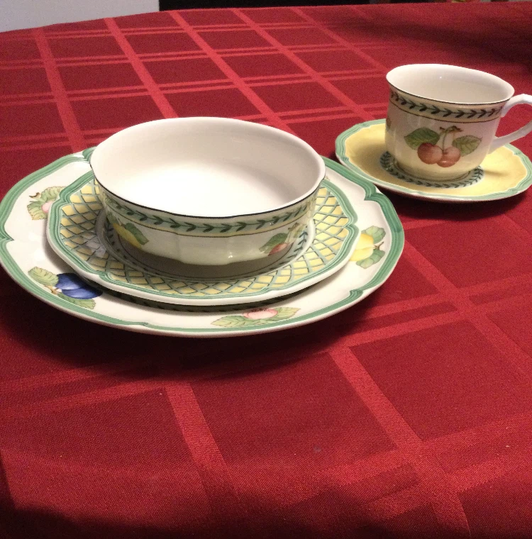 DINNERWARE - photo 2