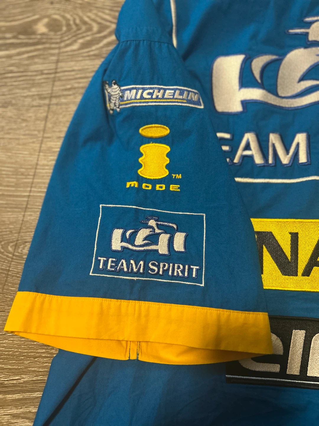Renault F1 Team Spirit Button Up - XL - photo 4