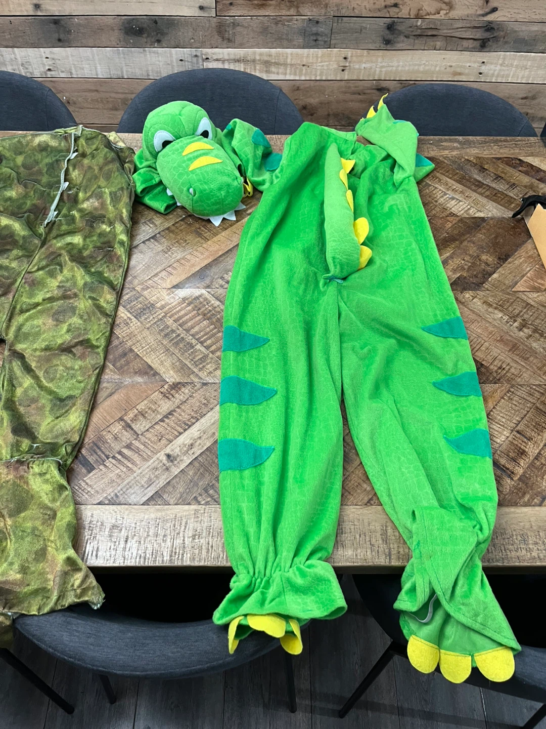Kids assorted costumes - photo 4