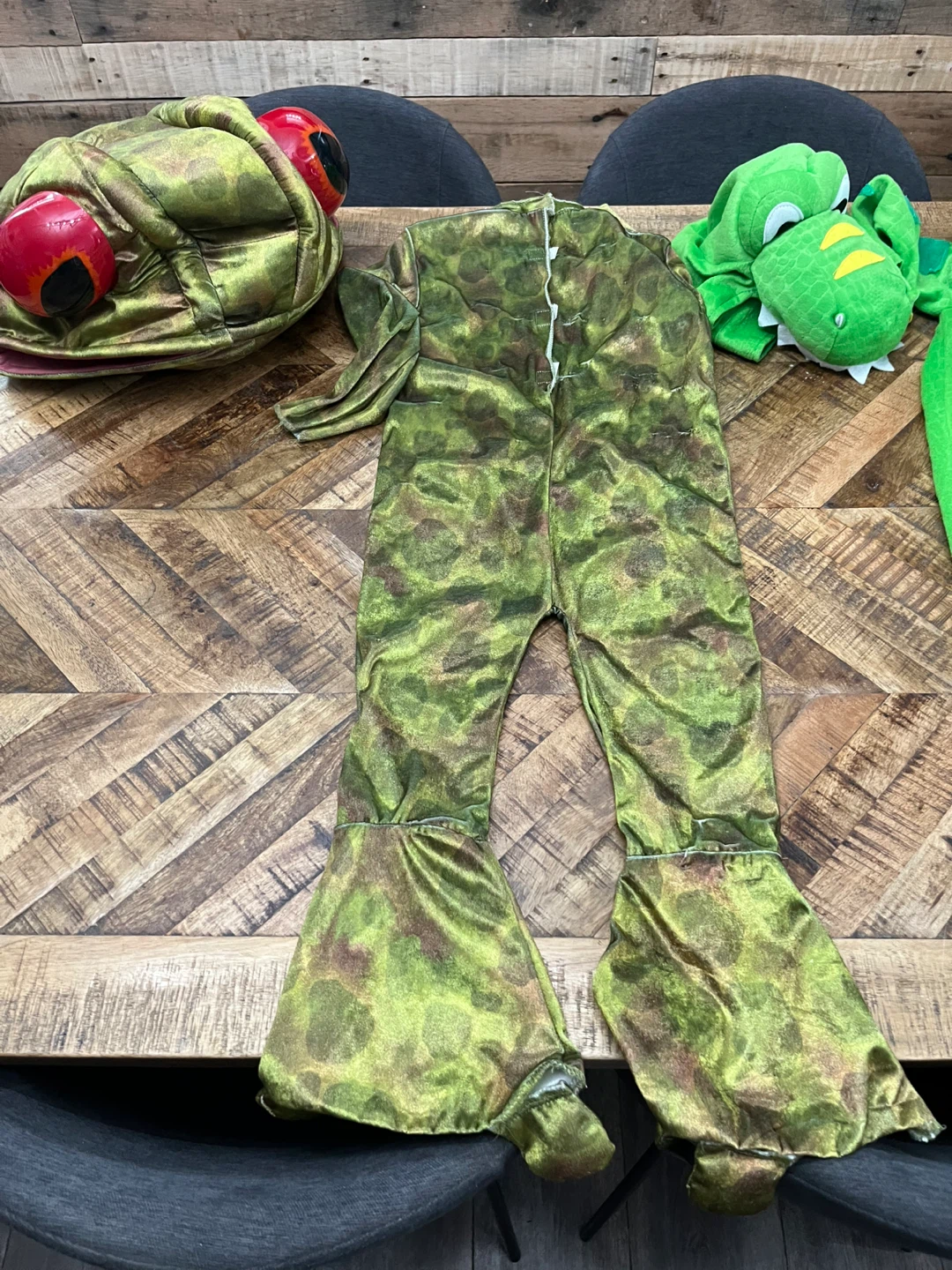Kids assorted costumes - photo 5