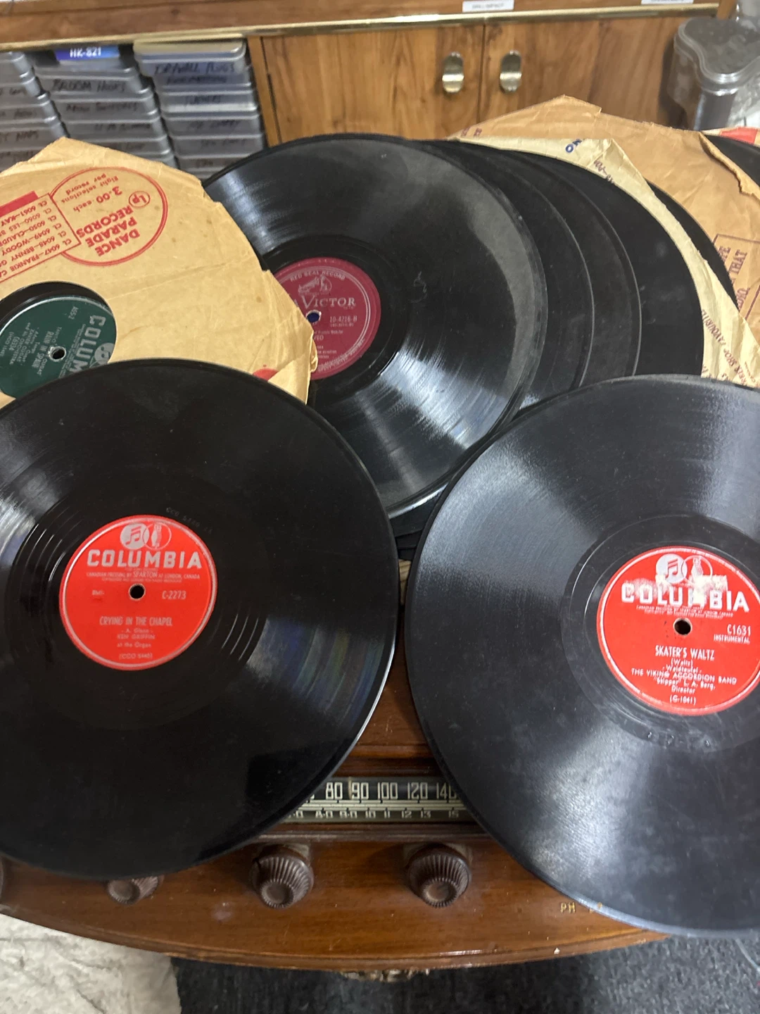 Vintage Decca Shellac 78 RPM Records - photo 3
