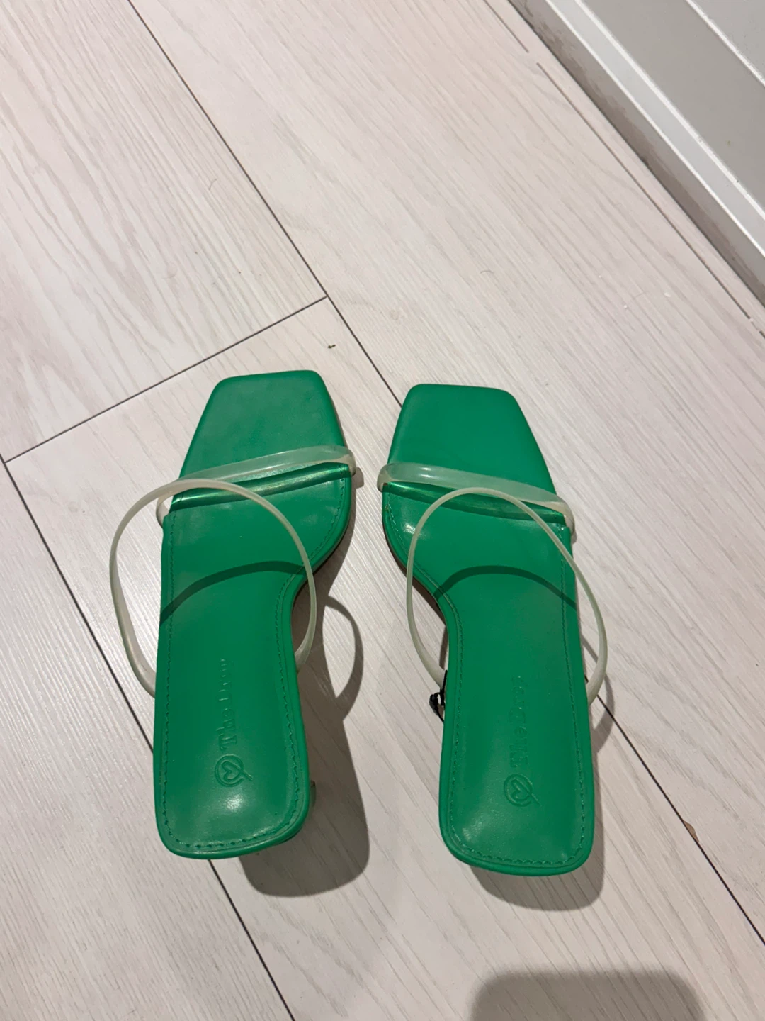 Selling women’s footwear -10$ each - photo 3