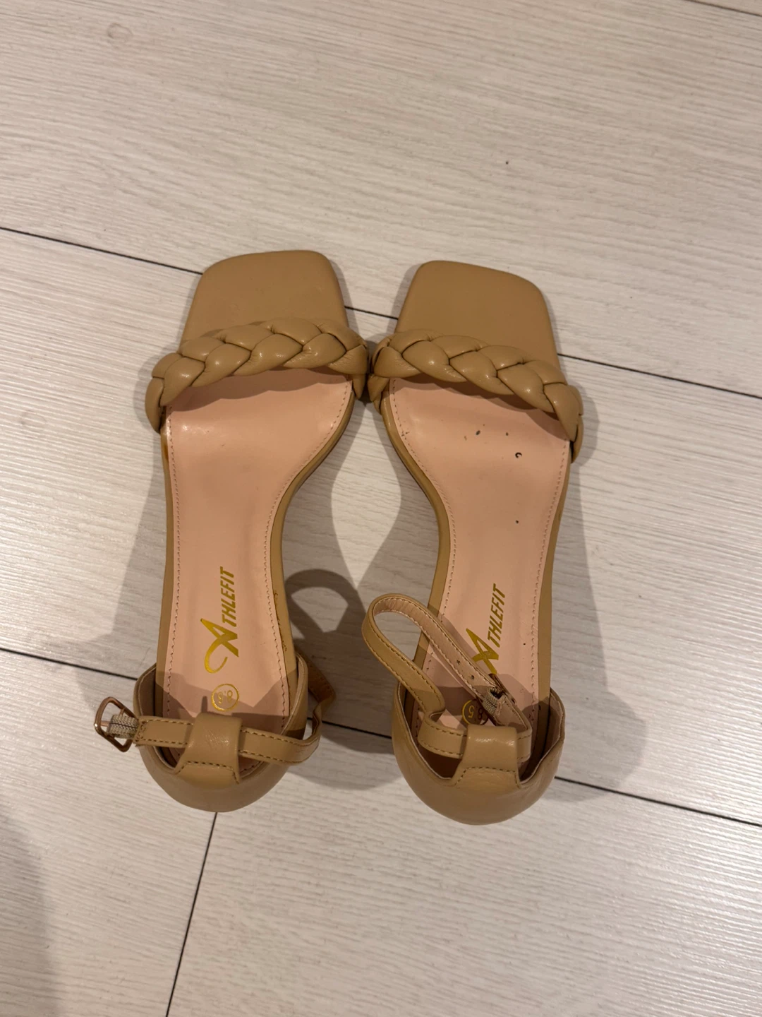 Selling women’s footwear -10$ each - photo 4