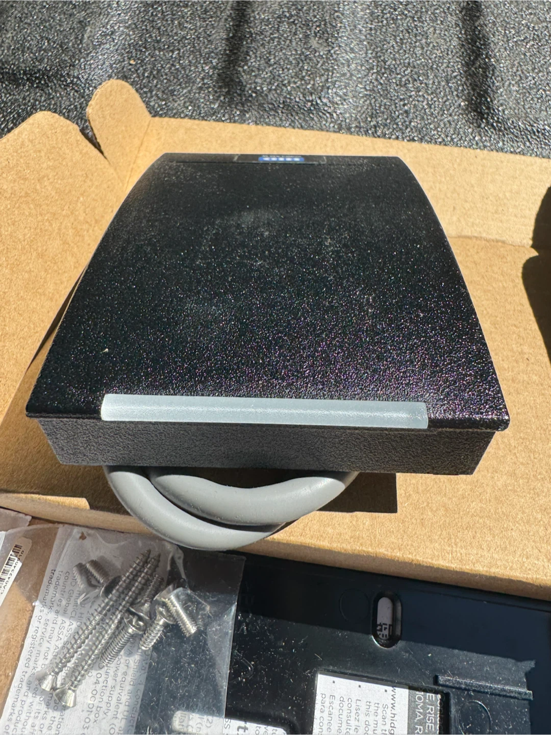HID multiCLASS SE RP40 Security Reader - photo 2