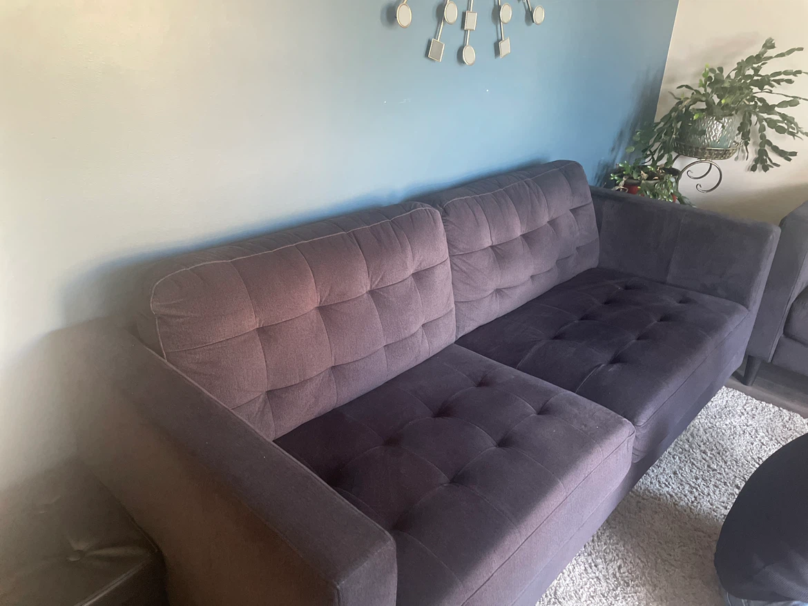 Dark grey tufted fabric sofa - photo 3