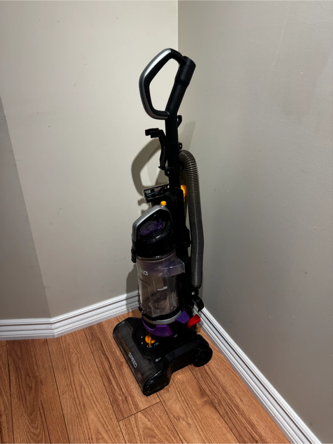 Eureka PowerSpeed Upright Vacuum