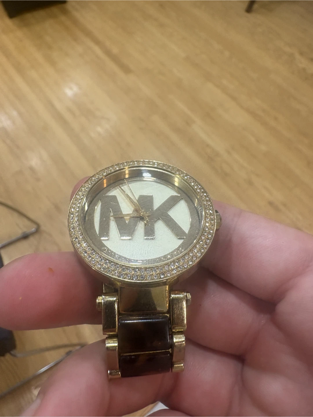 Michael Kors gold and tortoise shell watch with bezels - photo 2