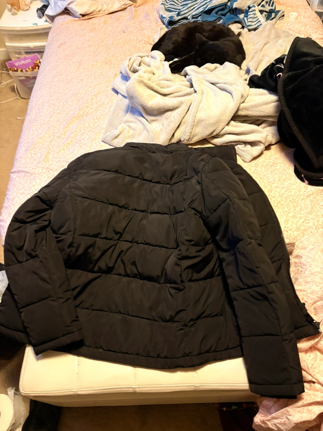 Calvin Klein Black Puffer Jacket - photo 4