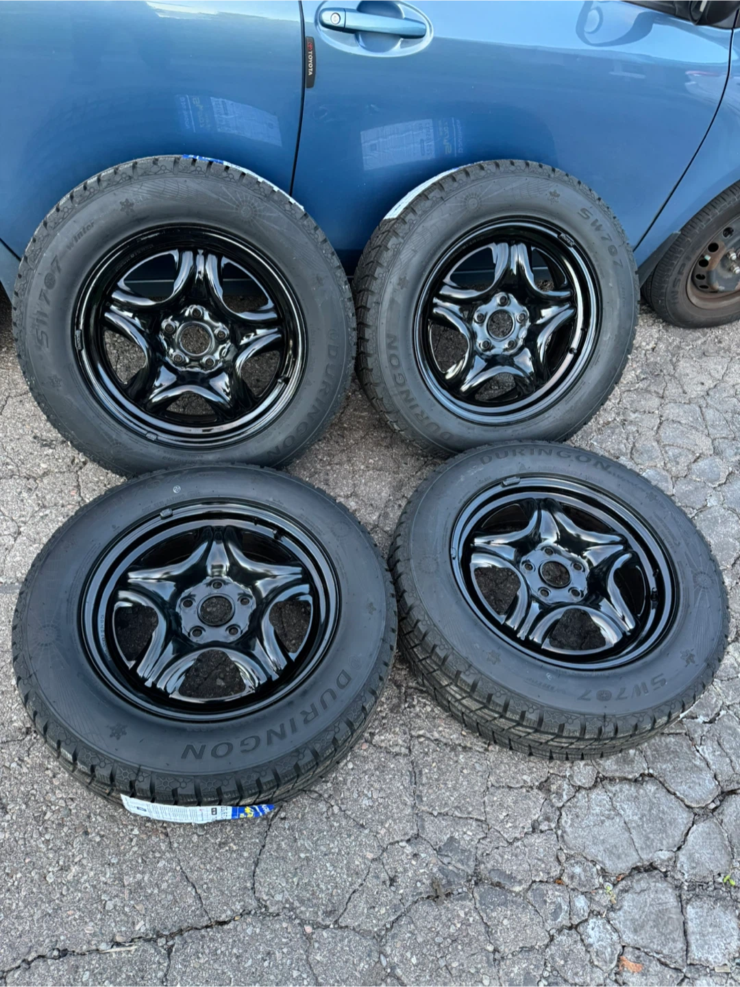 Toyota Rav4 Sienna New Winter Tires on Rims 225 65 R17 - 4