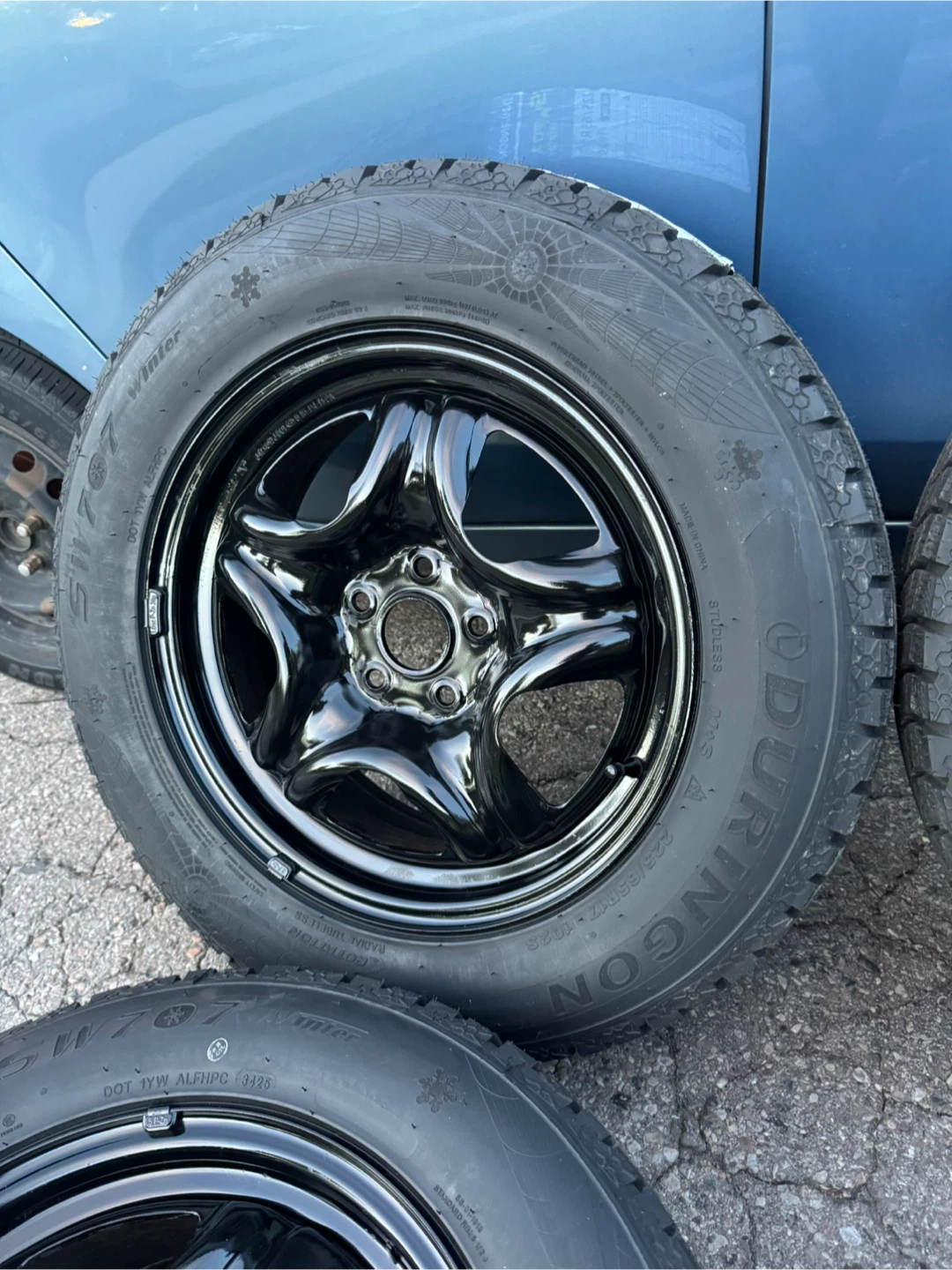Toyota Rav4 Sienna New Winter Tires on Rims 225 65 R17 - 4 - photo 4
