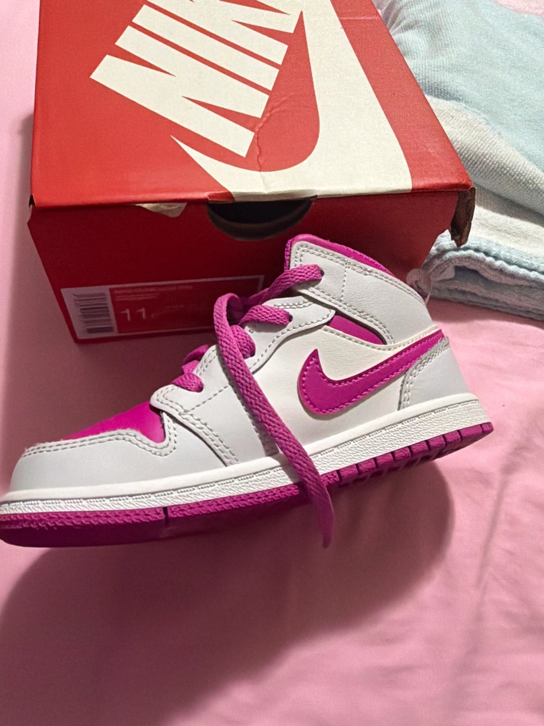 Nike Jordan Mid Pink and White Kids Shoes - photo 2