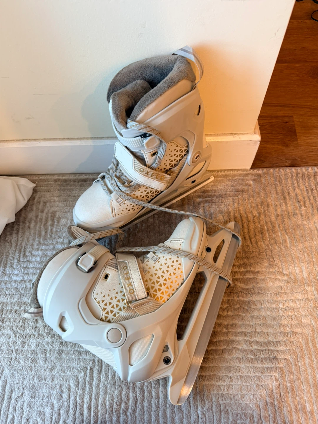 Oxelo Women's Ice Skates Size 40 - photo 2