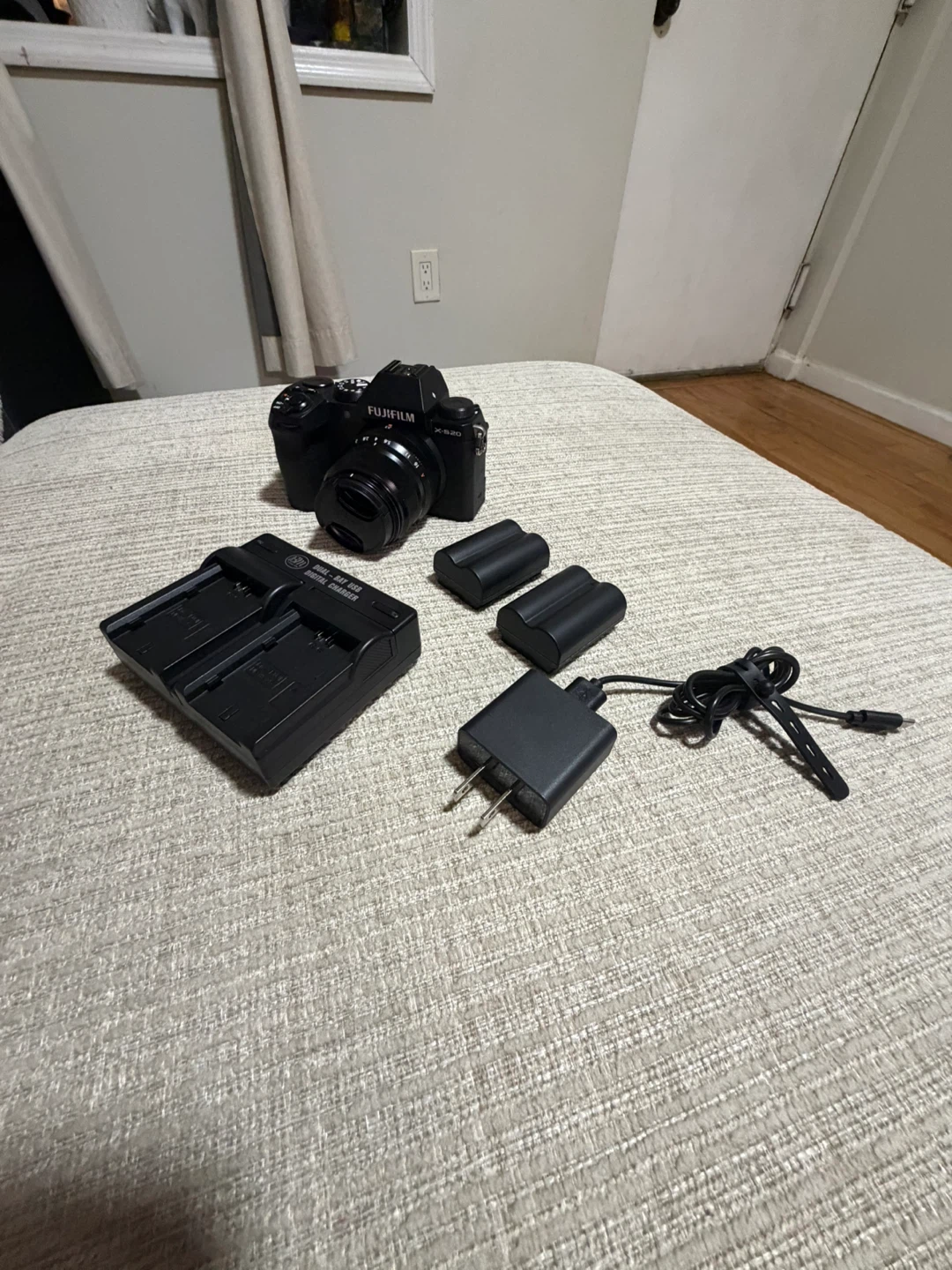 Fujifilm X-S20 Mirrorless + Fujinon XF 23mm F2 R WR Lens Bundle - photo 2