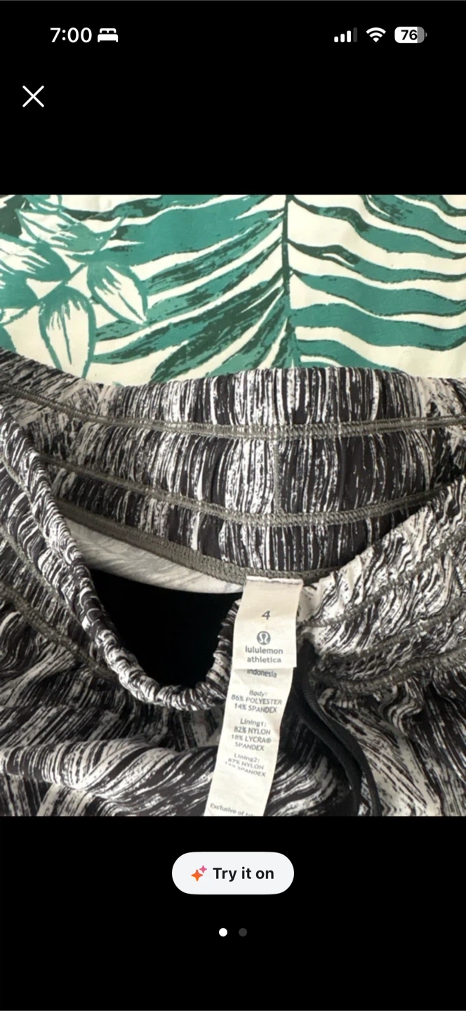 Lululemon Athletica Patterned Leggings Size 4