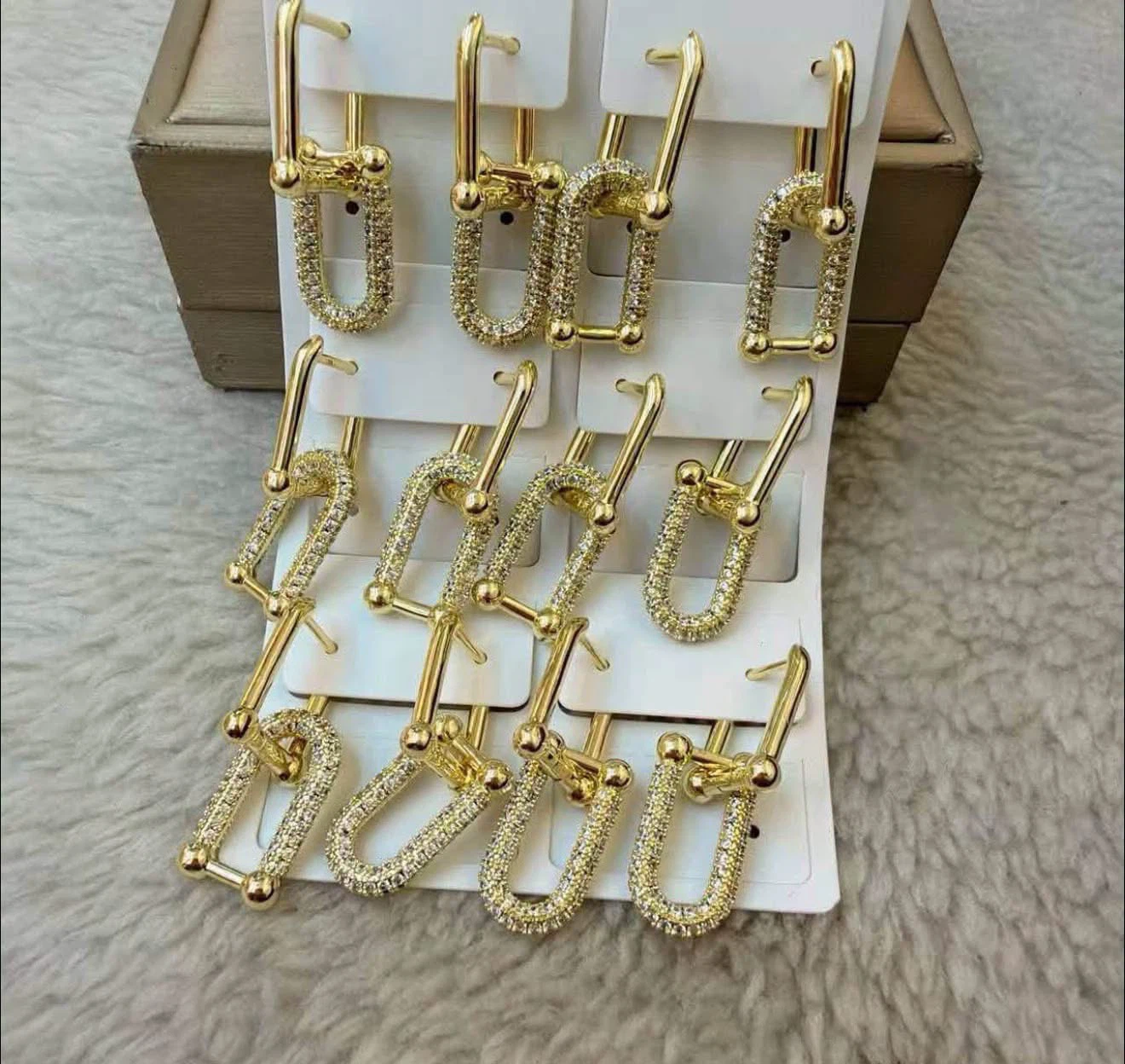 Assorted Fashion Jewelry Set - photo 4