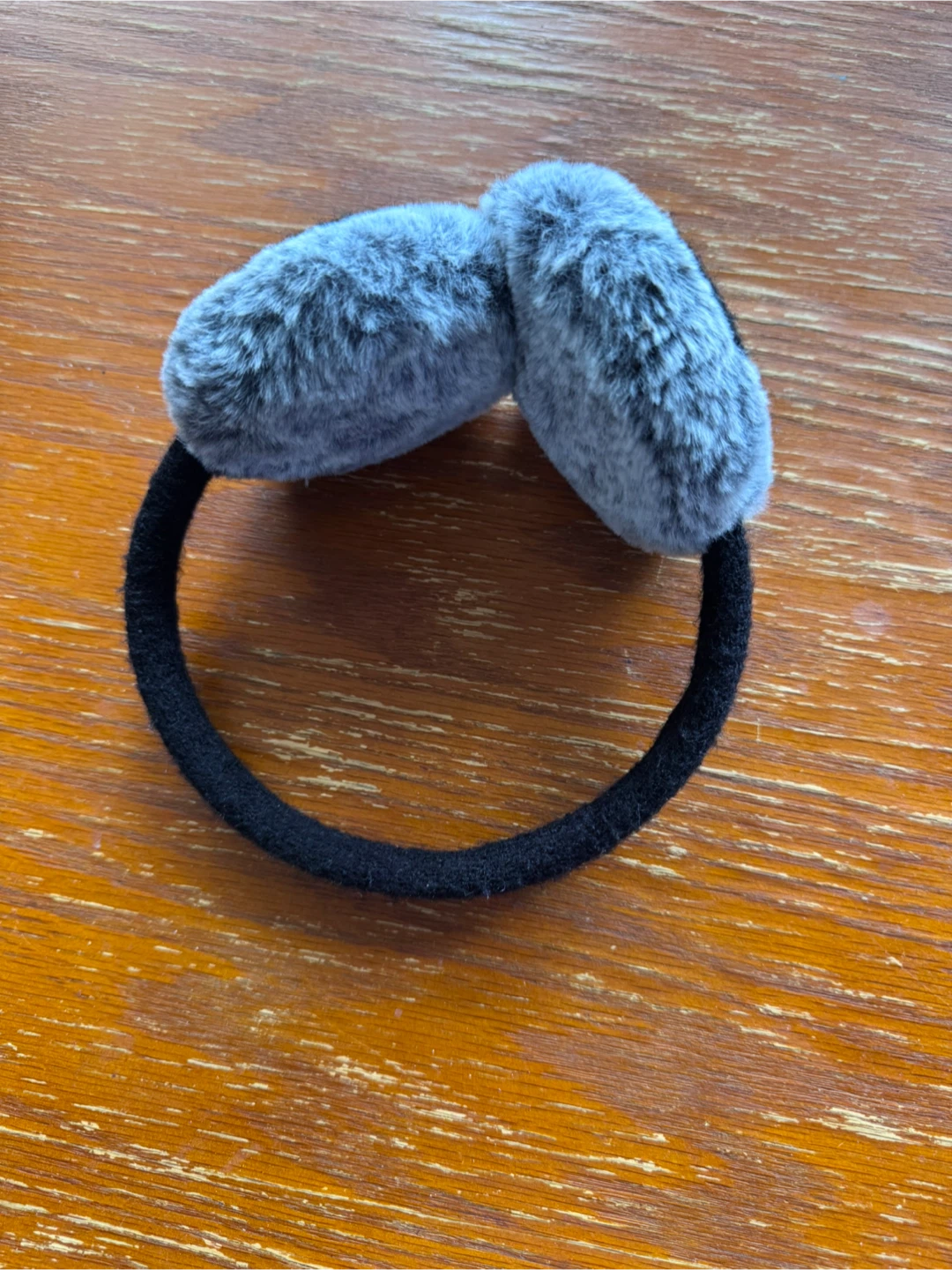 Black and grey faux fur earmuffs - photo 2