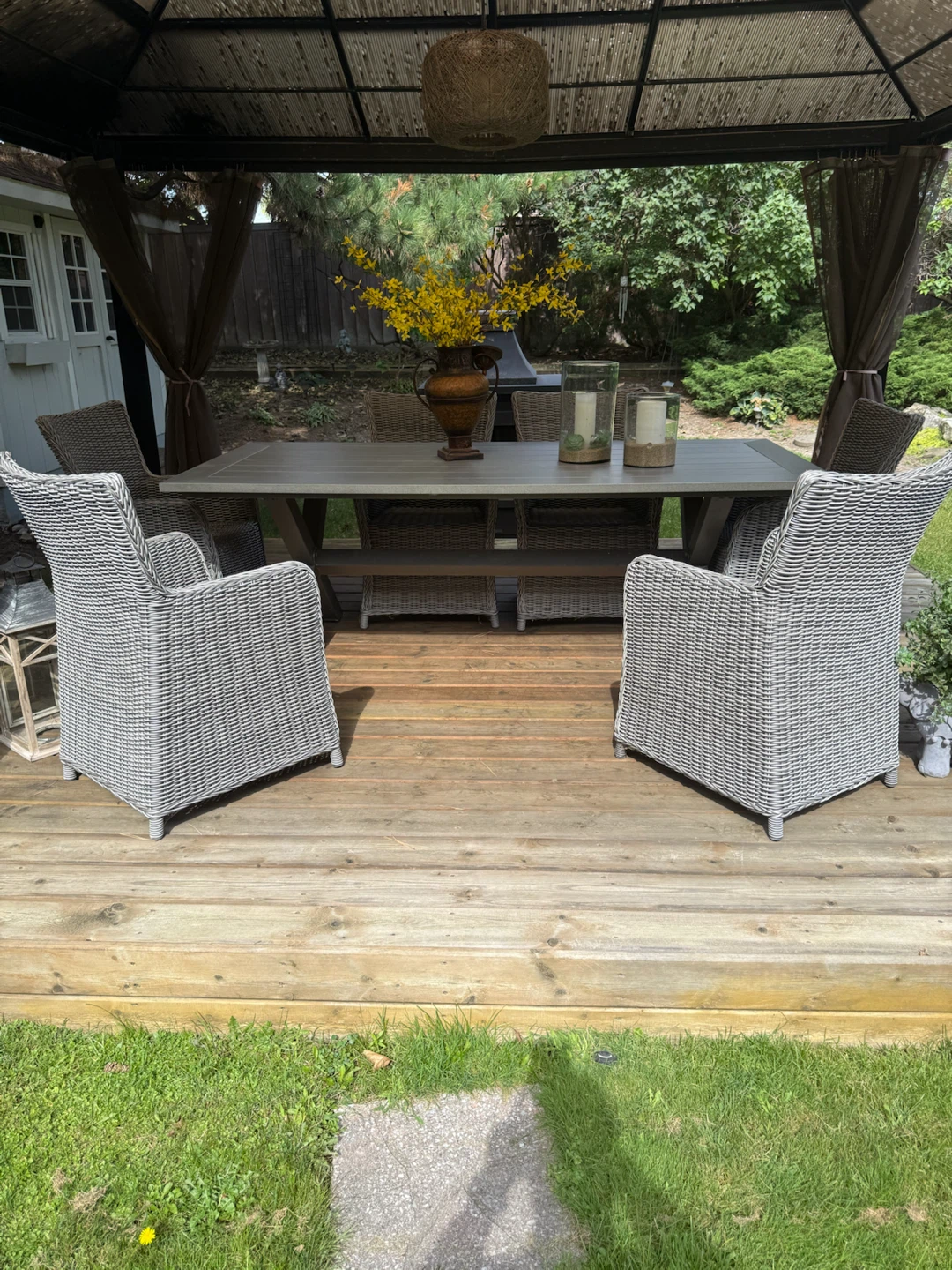 Patio Furniture - photo 3